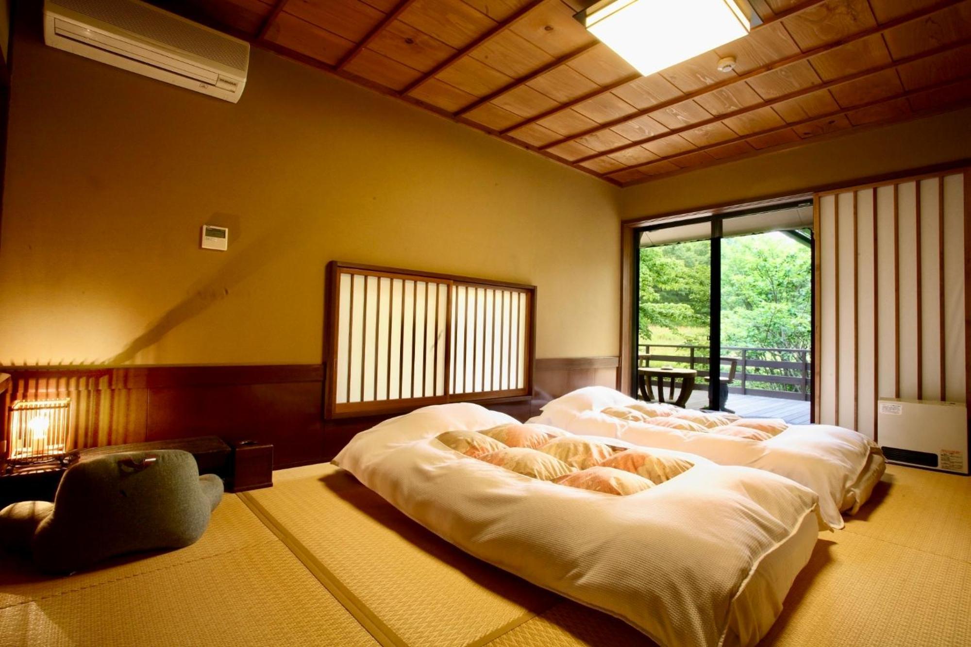 Satonoyu Waraku 13 Years Or Older Hotel Minamioguni Exterior photo